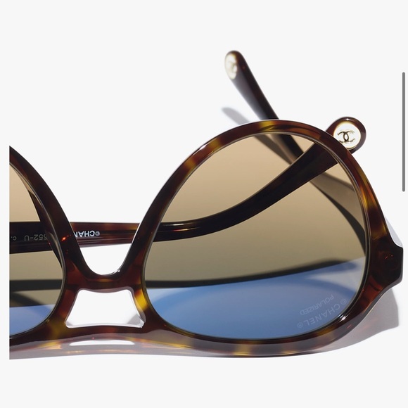 CHANEL Pilot sunglasses - Picture 3 of 13